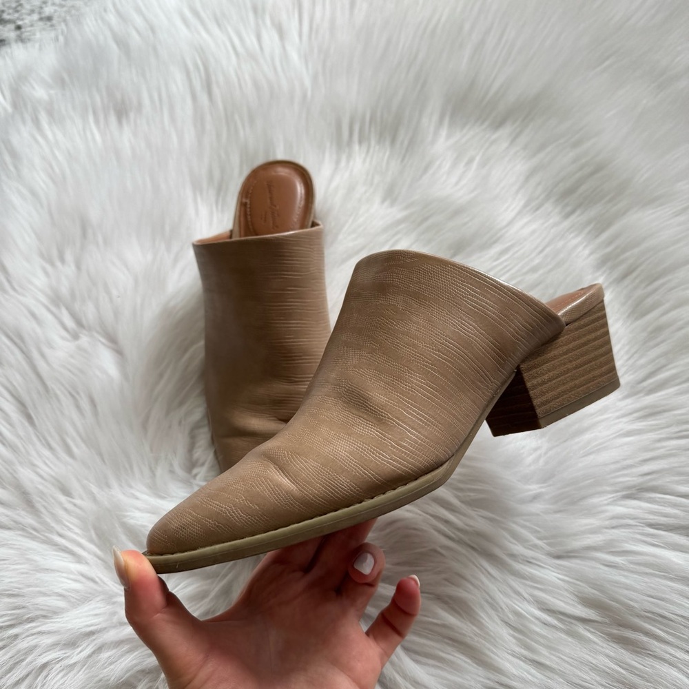 Elegant Tan Mules